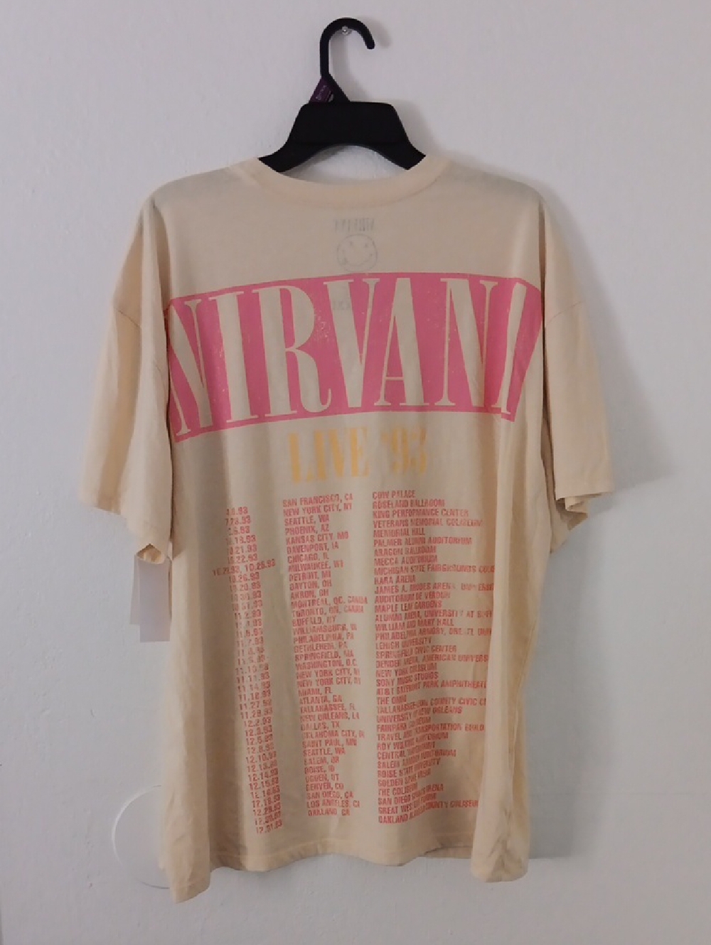 NIRVANA Light Yellow Tee with Pink & Yellow Fade Logo - Picture 4 of 6
